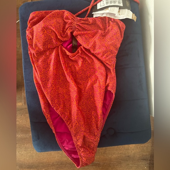 Vix Polly One Piece Swimsuit Size N NWT! - Picture 2 of 5